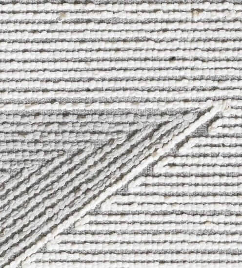 Latexierte Unterseite des Badezimmerteppichs Star von Rhomtuft: Zuverlässige Rutschfestigkeit für Ihr Badezimmer – die latexierte Unterseite dieses Badezimmerteppichs von Rhomtuft sorgt für sicheren Halt.