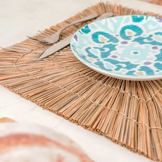 Sommerliche Gartentisch-Deko: Ideen & Tipps