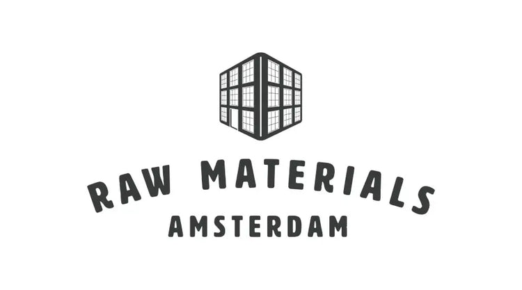 Raw Materials Beistelltische, Kleinmöbel und Leuchten aus Holz, Marmor und Rattan