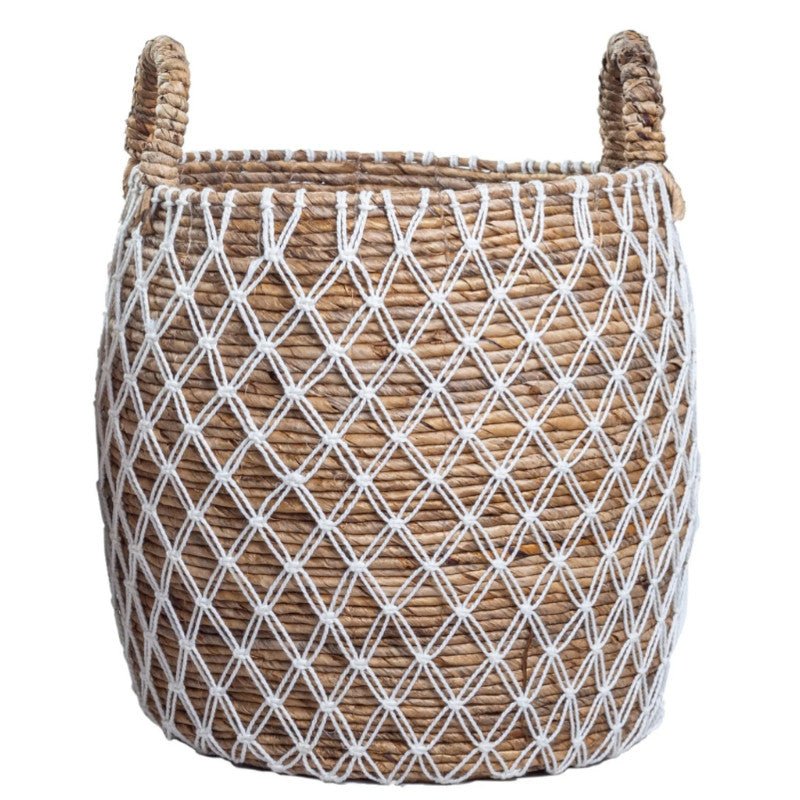 Ausgefallener Makramee-Korb "Kubu": Der Aufbewahrungskorb im Boho-Stil ist ein stilvolles Dekorationsobjekt.