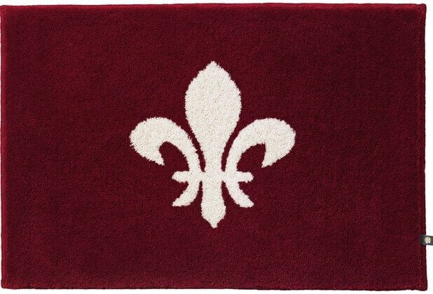 Badezimmerteppich Lilie von Rhomtuft in Bordeaux-Ecru, hochwertiger Teppich mit elegantem Muster.