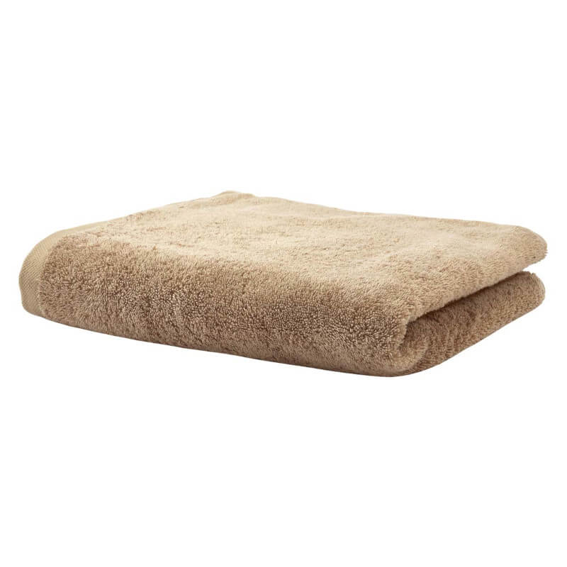 Luxuriöses Badetuch von Aquanova London (Golden) – extra weich und saugstark für Ihr stilvolles Badezimmer.