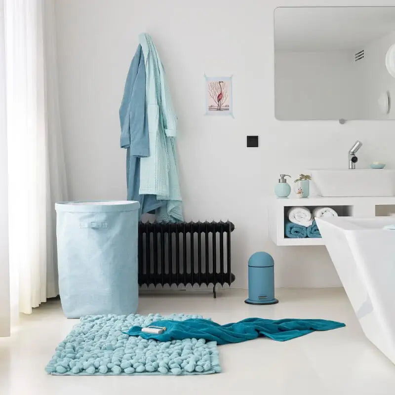 Geschichte des Badezimmers – Entwicklung von antiken Badeanlagen bis zu modernen Badezimmern mit innovativen Designs und Technologien