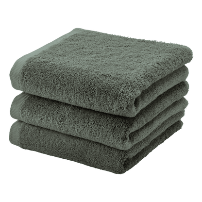 Handtuch-Set London in Forest von Aquanova aus weicher Baumwolle – saugstark und ideal für ein stilvolles Badezimmer.