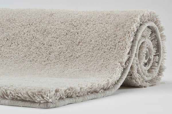 Aquanova Bela Hochfloriger Badteppich, Beige: Weicher Teppich für Ihr Badezimmer.
