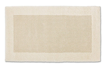 Hochwertiger Baumwoll-Badteppich Select in Natur von Rhomyhome – weicher Badezimmerteppich in zeitlosem Design für ein stilvolles Bad.