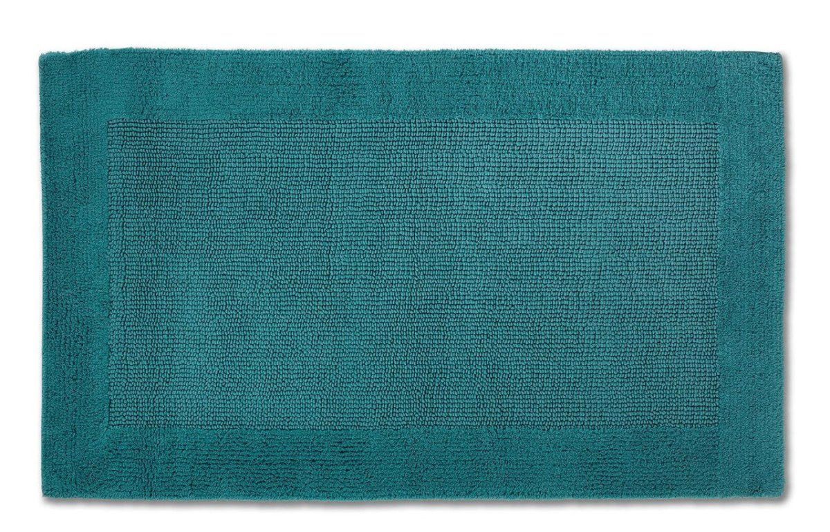Hochwertiger Baumwoll-Badteppich Select in Pinie Grün von Rhomyhome – weicher Badezimmerteppich in natürlichem Grünton für ein modernes und harmonisches Bad.
