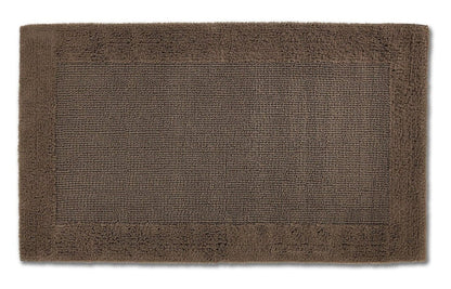 Hochwertiger Baumwoll-Badteppich Select in Taupe von Rhomyhome – weicher Badezimmerteppich in warmem Naturton für ein stilvolles und modernes Badezimmer.