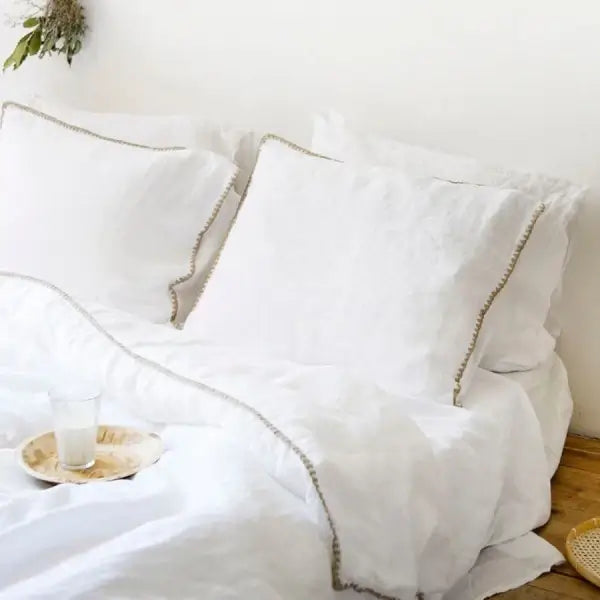 Leinenbettwäsche von Passion for Linen in modernem, skandinavischem Design