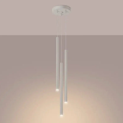 3-flammige Pendelleuchte Pastello in Beige mit eingeschaltetem Licht – warme, indirekte Beleuchtung im modernen Interieur