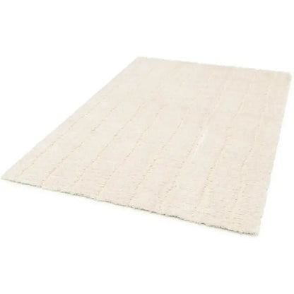 Teppich Maël in Creme mit weicher Hochtief-Struktur und dezenten Linien – moderner Wohnteppich